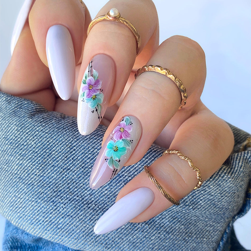 218 Lilac Melody gel polish 8g