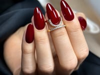 575 Red Veil gel polish 10g