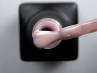 Base 607 Rosy Nude Base 10g