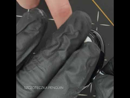 Penguin dusting brush