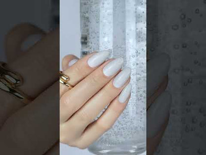 148 Cloud Teardrops gel polish 10g